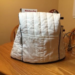 Kitchen Aid Quilted Dust Cover for 6 Quart Pro 600 Series and Edge Beater